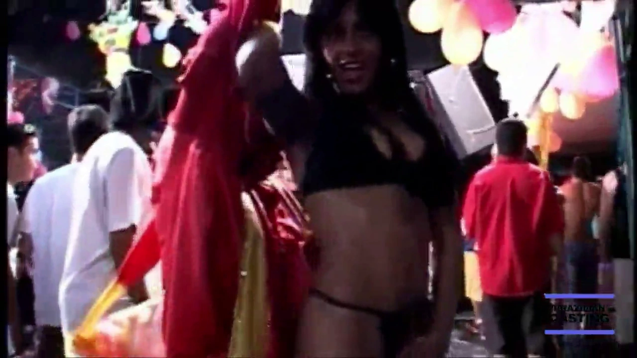 Brazilian woman shows off her sensuality at Carnival 2021 porn video